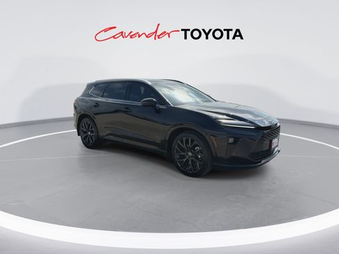 Certified 2025 Toyota Crown Signia w/ Advanced Technology Package AWD/4WD image 2