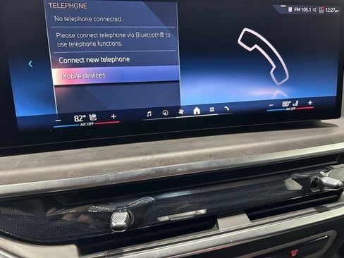 Used 2026 BMW X5 xDrive50e image 32