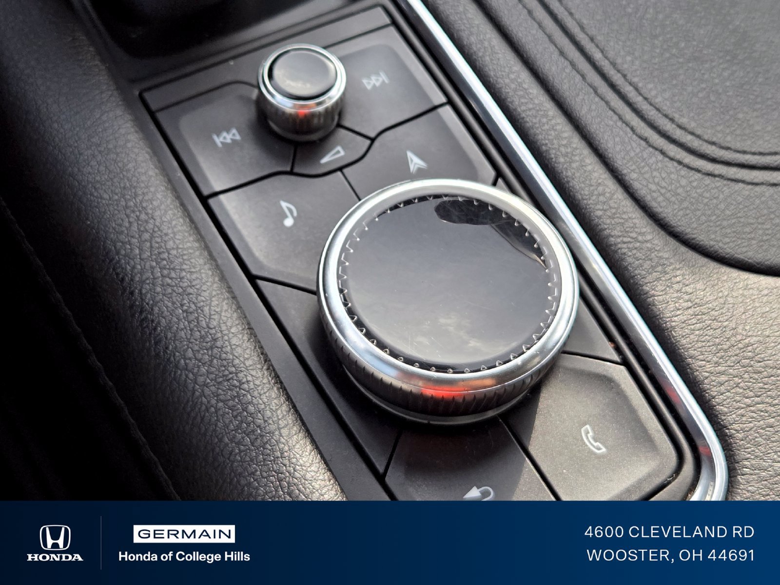 Used 2021 Cadillac XT6 Premium Luxury AWD/4WD image 33