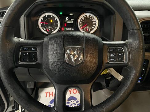 Used 2015 RAM 1500 Tradesman w/ Popular Equipment Group AWD/4WD image 9