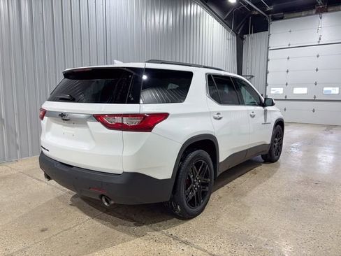 Used 2020 Chevrolet Traverse LT w/ LPO, Midnight Edition image 7