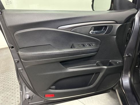 Used 2019 Honda Passport Sport image 20