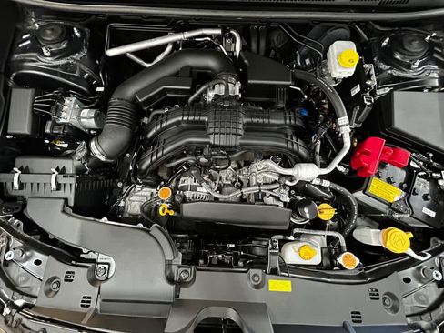 Certified 2024 Subaru Crosstrek 2.0i Premium AWD/4WD image 9