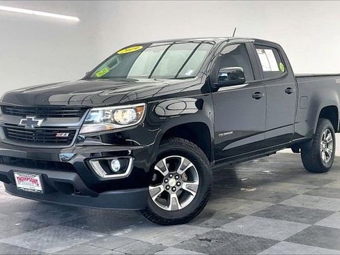 Used 2019 Chevrolet Colorado Z71 RWD image 12