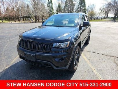 Used 2019 Jeep Grand Cherokee Laredo