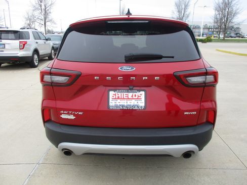 Used 2023 Ford Escape Active w/ Tech Pack #1 AWD/4WD image 5