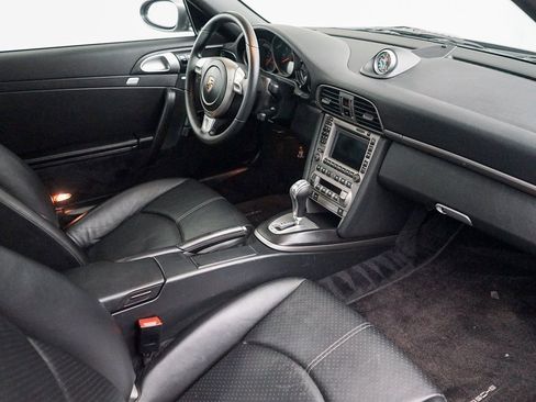 Used 2005 Porsche 911 Carrera RWD image 14