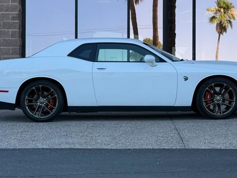 Used 2021 Dodge Challenger SRT Hellcat Redeye RWD image 15