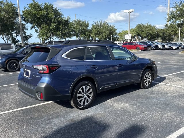 Used 2021 Subaru Outback Premium w/ Popular Package #1 AWD/4WD image 4