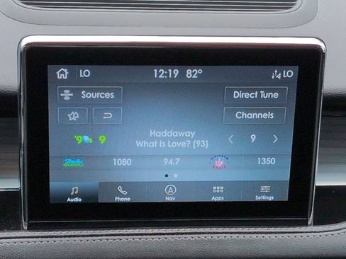 Used 2022 Lincoln Corsair AWD w/ Equipment Group 101A image 18