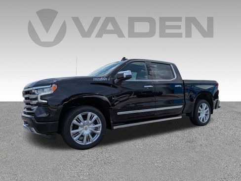 New 2026 Chevrolet Silverado 1500 High Country AWD/4WD image 2