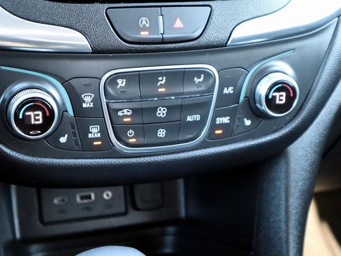 Used 2024 Chevrolet Equinox LT image 27