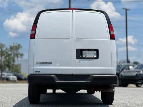 Used 2018 Chevrolet Express 2500 Extended w/ Driver Convenience Package RWD image 6