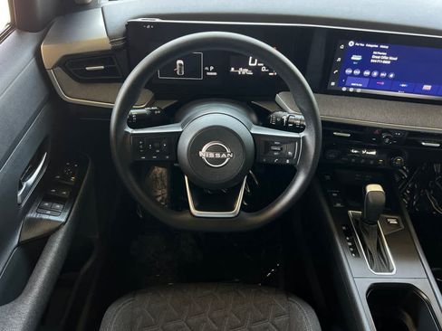 Certified 2026 Nissan Kicks SV FWD image 15
