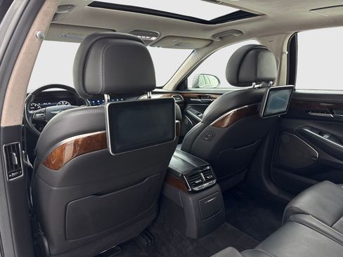 Used 2019 Genesis G90 5.0 Ultimate RWD image 40