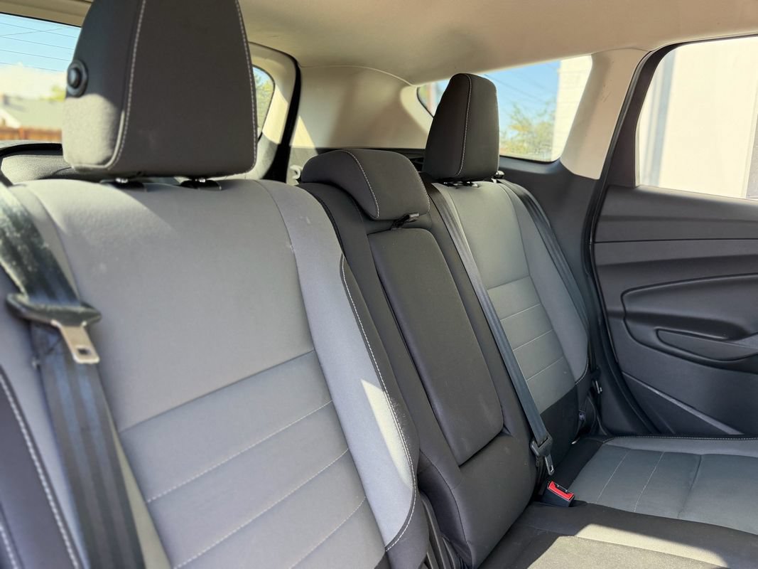 Used 2016 Ford Escape SE AWD/4WD image 9