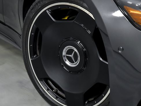 Used 2019 Mercedes-Benz AMG GT 63 S image 4