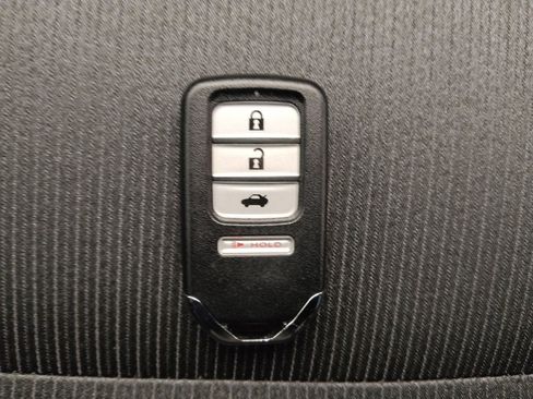 Used 2019 Honda Accord Sport image 32