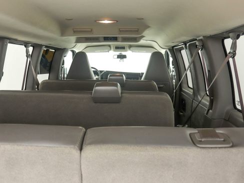 Used 2017 Chevrolet Express 2500 LS image 13