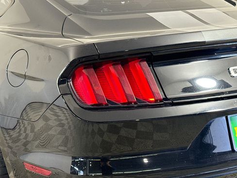 Used 2017 Ford Mustang GT w/ GT Performance Package image 34