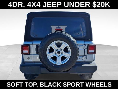 Used 2018 Jeep Wrangler Unlimited Sport S AWD/4WD image 6