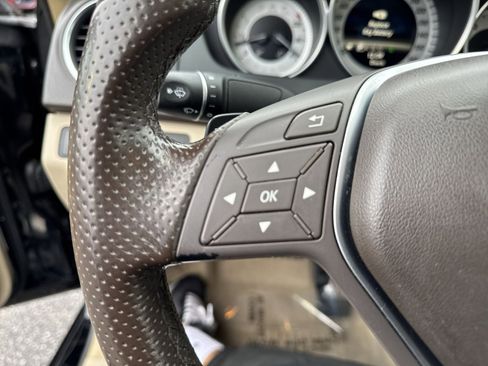 Used 2013 Mercedes-Benz C 250 C 250 image 13