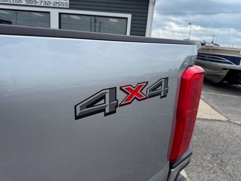 Used 2023 Ford F250 XLT AWD/4WD image 44
