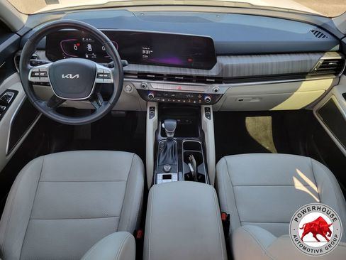Used 2024 Kia Telluride EX w/ EX Captain's Chair Package FWD image 20