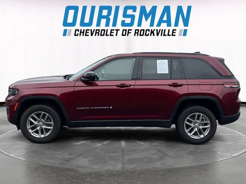 Used 2024 Jeep Grand Cherokee Laredo X AWD/4WD image 2