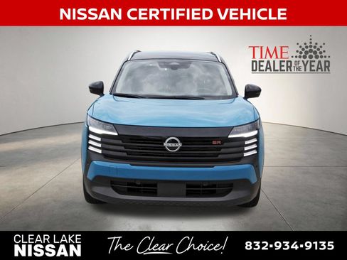 Certified 2025 Nissan Kicks SR AWD/4WD image 3