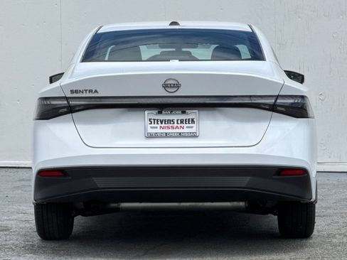 New 2026 Nissan Sentra SV w/ SV Convenience Package FWD image 5
