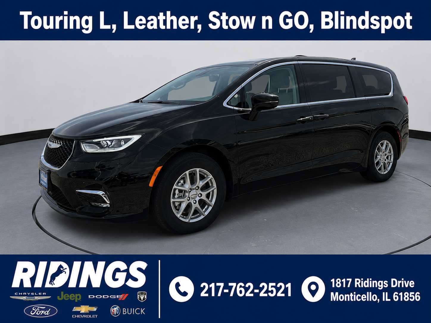 Used 2024 Chrysler Pacifica Touring-L FWD image 1