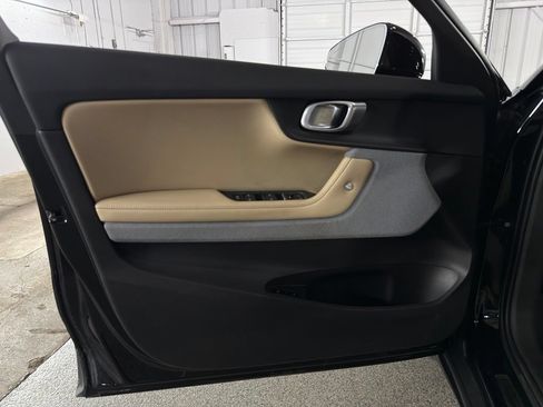 Used 2021 Polestar Polestar 2 AWD/4WD image 17