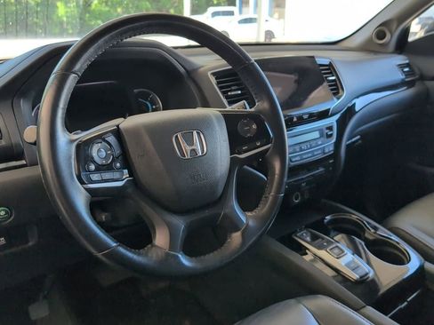 Used 2020 Honda Pilot Touring image 10