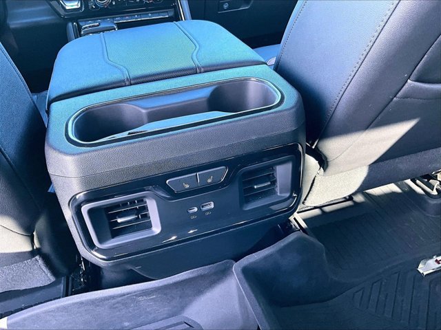 Used 2024 GMC Sierra 1500 AT4 w/ Technology Package AWD/4WD image 25