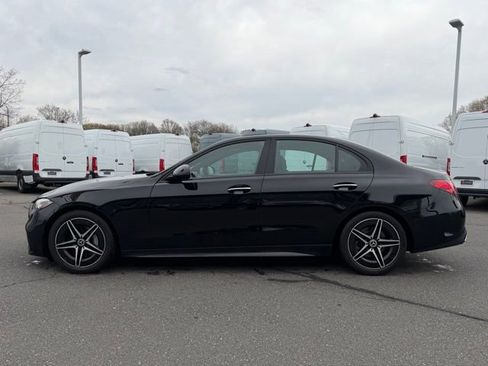 Used 2023 Mercedes-Benz C 300 4MATIC Sedan image 4