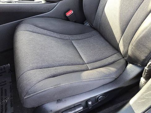 Used 2025 Honda Accord SE image 15
