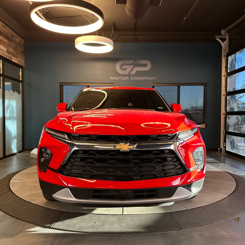 Used 2024 Chevrolet Blazer LT AWD/4WD image 8