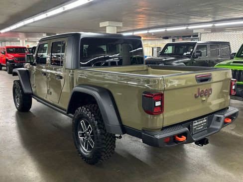 New 2026 Jeep Gladiator Mojave image 4