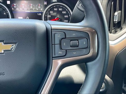 Used 2023 Chevrolet Silverado 2500 High Country w/ LPO, Hitch Package AWD/4WD image 11