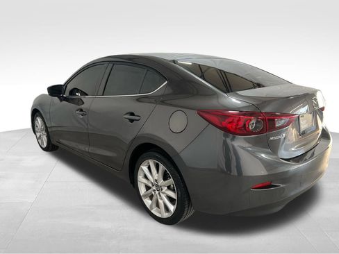 Used 2017 MAZDA MAZDA3 Touring image 8