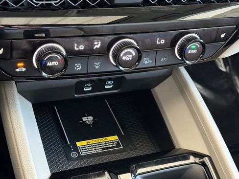 Certified 2025 Honda Accord EX-L image 18