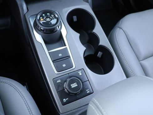 Used 2025 Ford Bronco Sport Badlands image 24