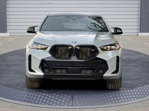New 2026 BMW X6 M60i image 2