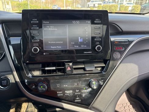 Used 2024 Toyota Camry SE w/ Cold Weather Package image 12