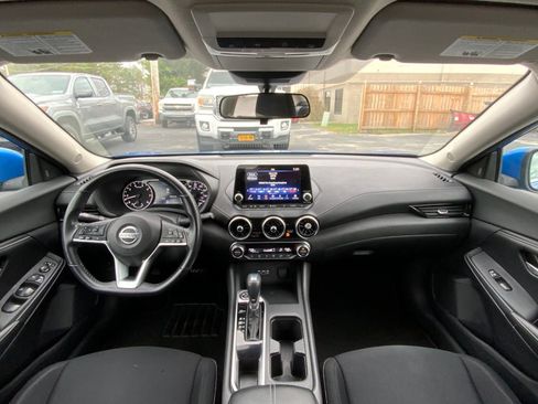 Used 2021 Nissan Sentra SV image 32