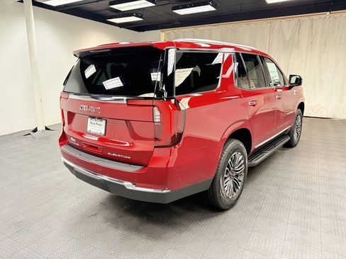New 2026 GMC Yukon Elevation w/ LPO, Floor Liner Package image 7