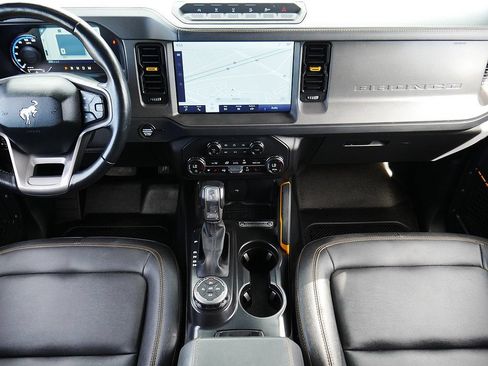 Used 2024 Ford Bronco Badlands AWD/4WD image 19