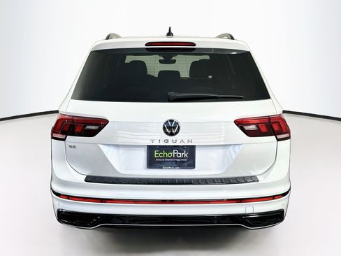 Used 2023 Volkswagen Tiguan SE R-Line FWD image 7