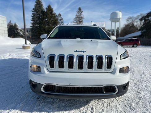 Used 2016 Jeep Cherokee Limited image 12
